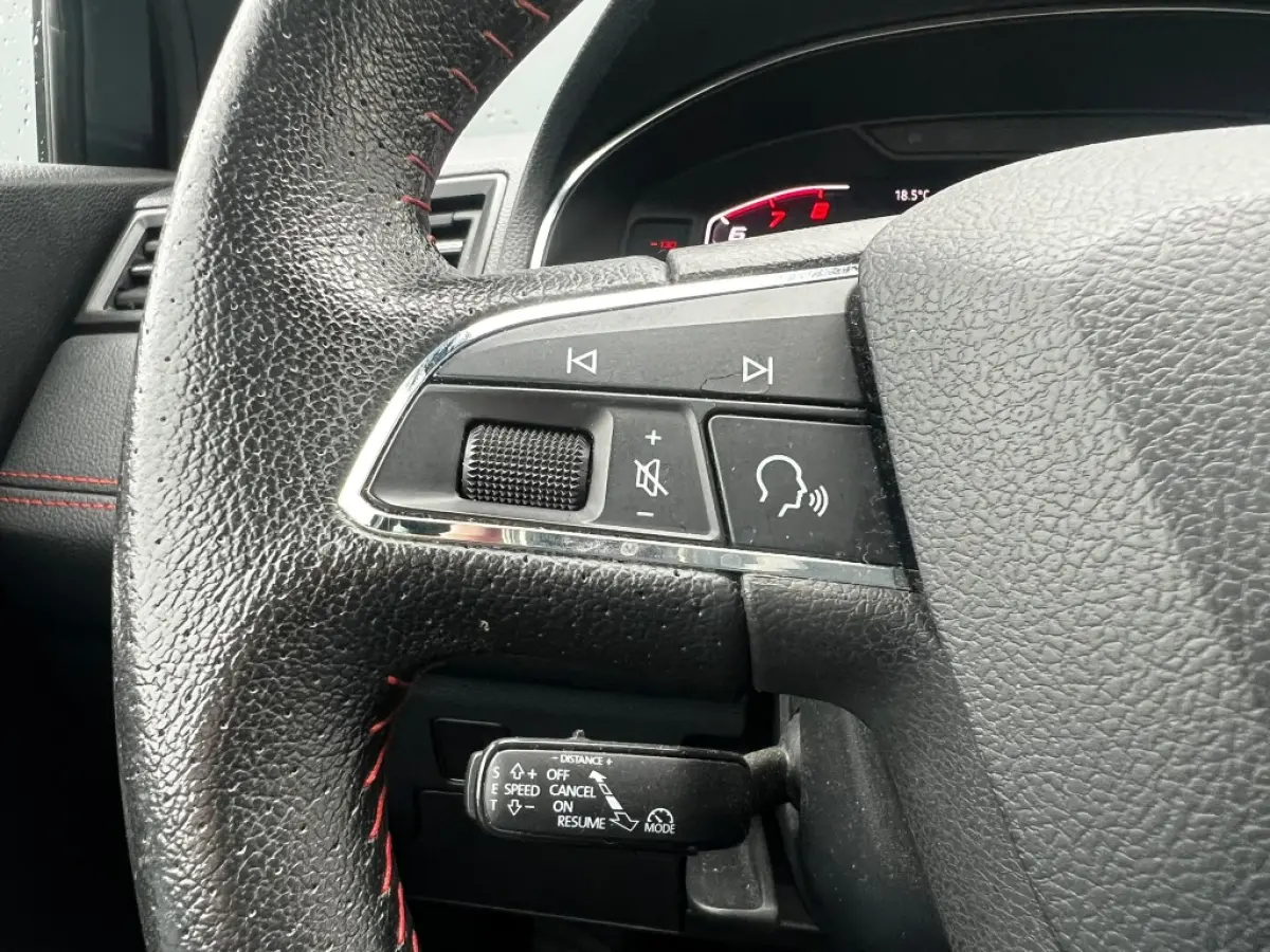 1.0TSI 115pk FR | Beats | Pano | Camera | LED | Sport pakket | ACC | Isofix