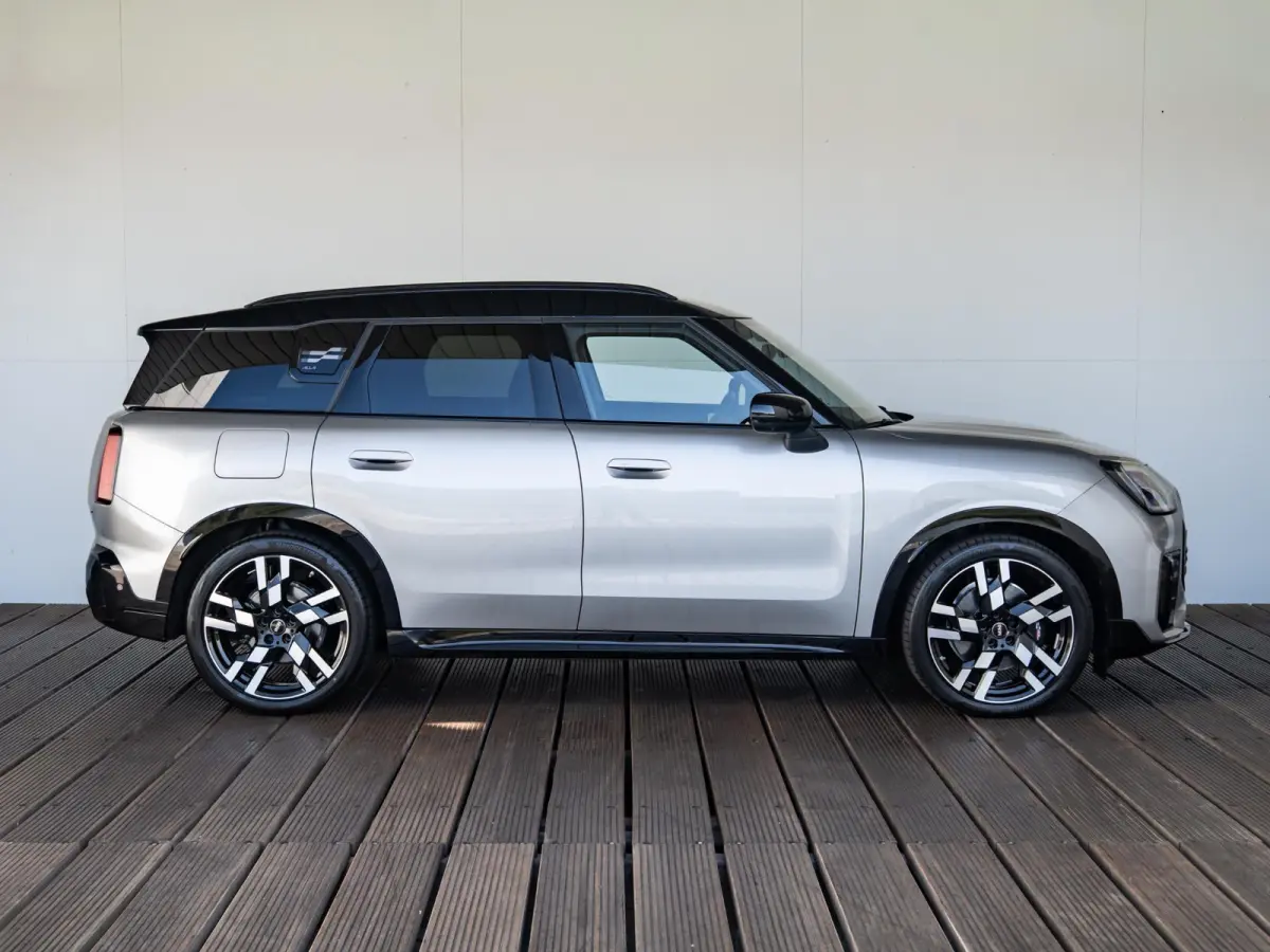 SE ALL4 John Cooper Works | XL-pakket | Glazen panoramadak | Elektrisch verstelbare stoelen |