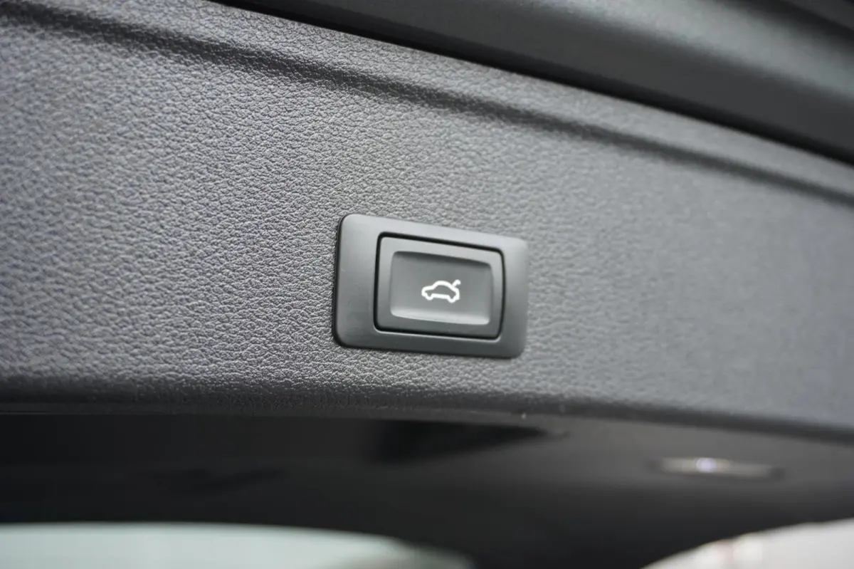 35 TFSI Launch edition Sport | Airco | Virt. cockpit | Vol opties | Elek. pakket | PDC | Dealerauto | Inruil moge