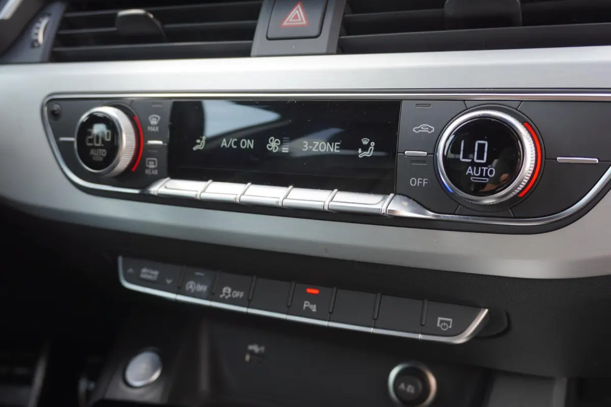 35 TFSI Launch edition Sport | Airco | Virt. cockpit | Vol opties | Elek. pakket | PDC | Dealerauto | Inruil moge
