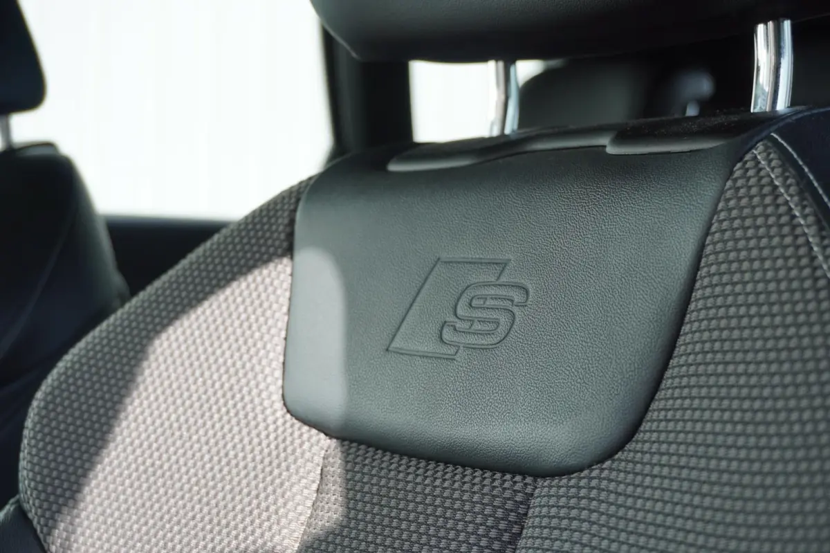35 TFSI Launch edition Sport | Airco | Virt. cockpit | Vol opties | Elek. pakket | PDC | Dealerauto | Inruil moge