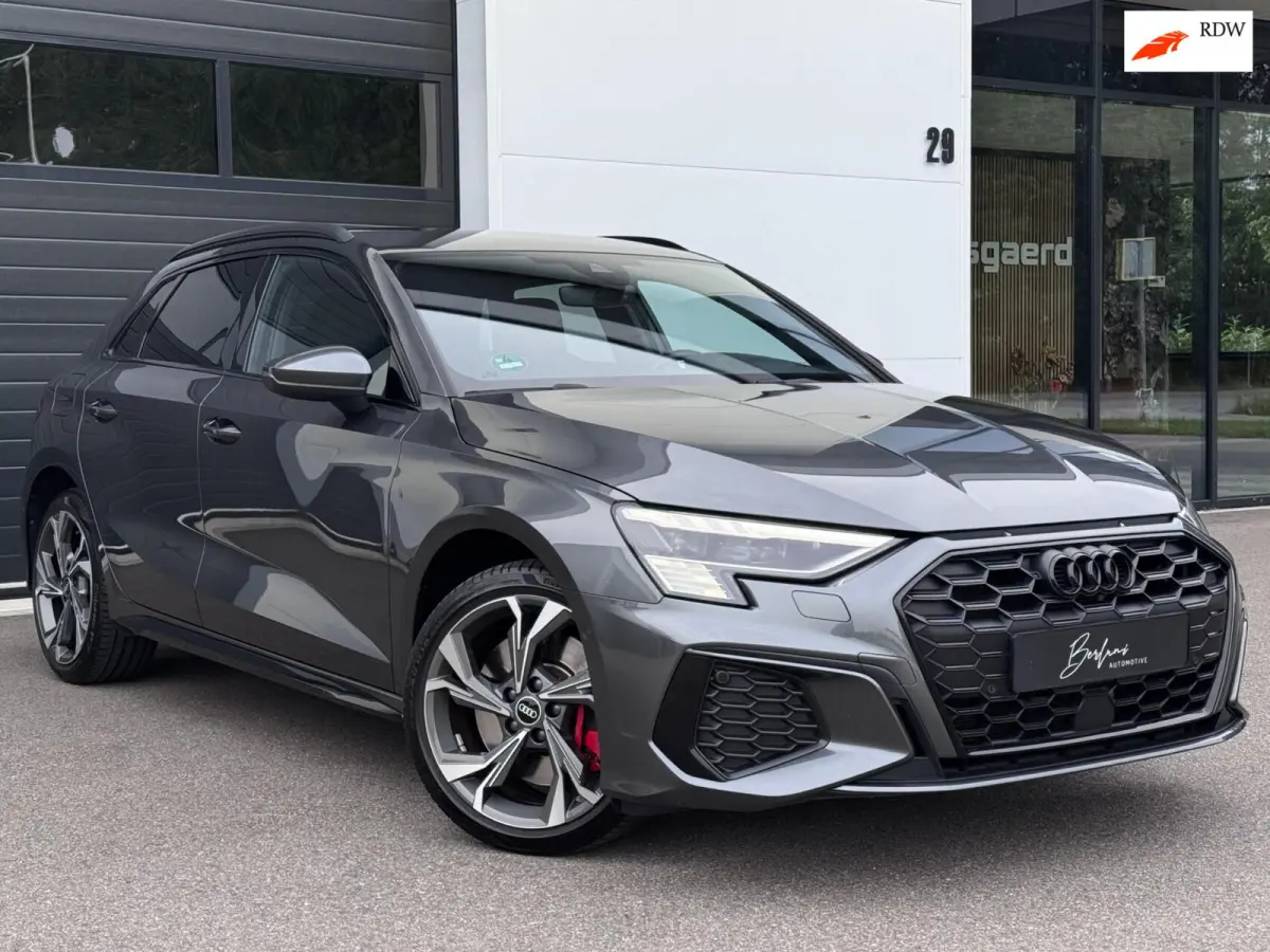 45 TFSI e S-line Competition | Dealer Ondh