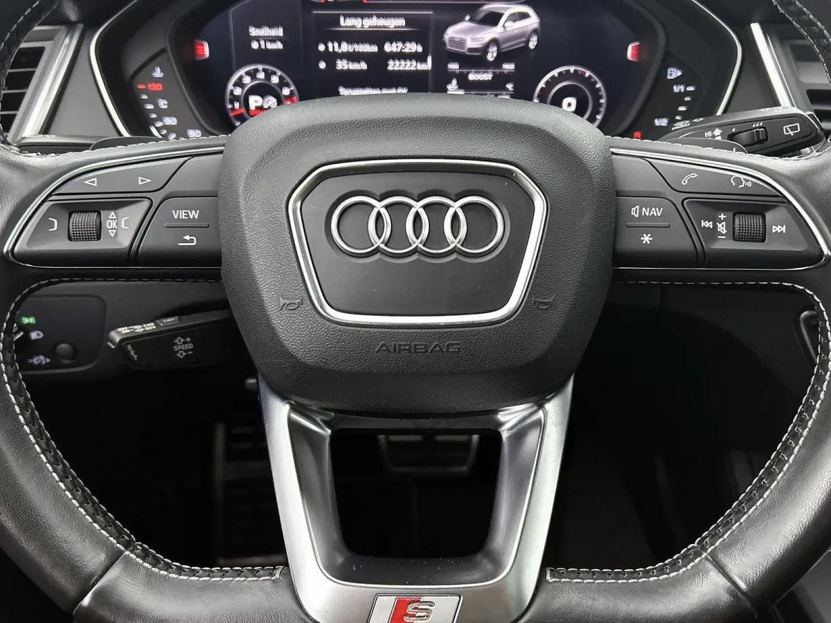 SQ5 3.0 TFSI quattro Pro Line Plus 354 PK | Panoramadak | Bang & Olufsen Sound System | Trekhaak | Dodehoekdetectie | Camera | Stoelverwarming | Optiekpakket zwart |