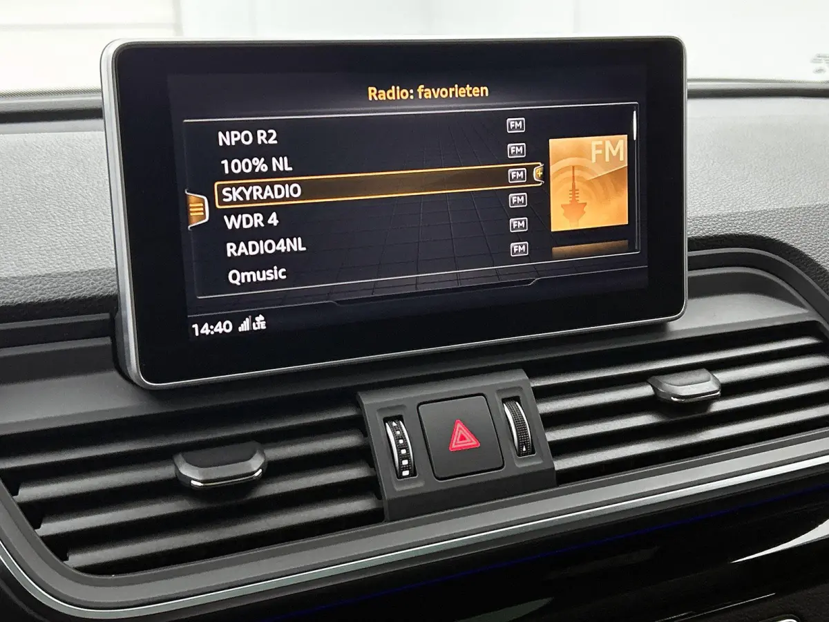SQ5 3.0 TFSI quattro Pro Line Plus 354 PK | Panoramadak | Bang & Olufsen Sound System | Trekhaak | Dodehoekdetectie | Camera | Stoelverwarming | Optiekpakket zwart |