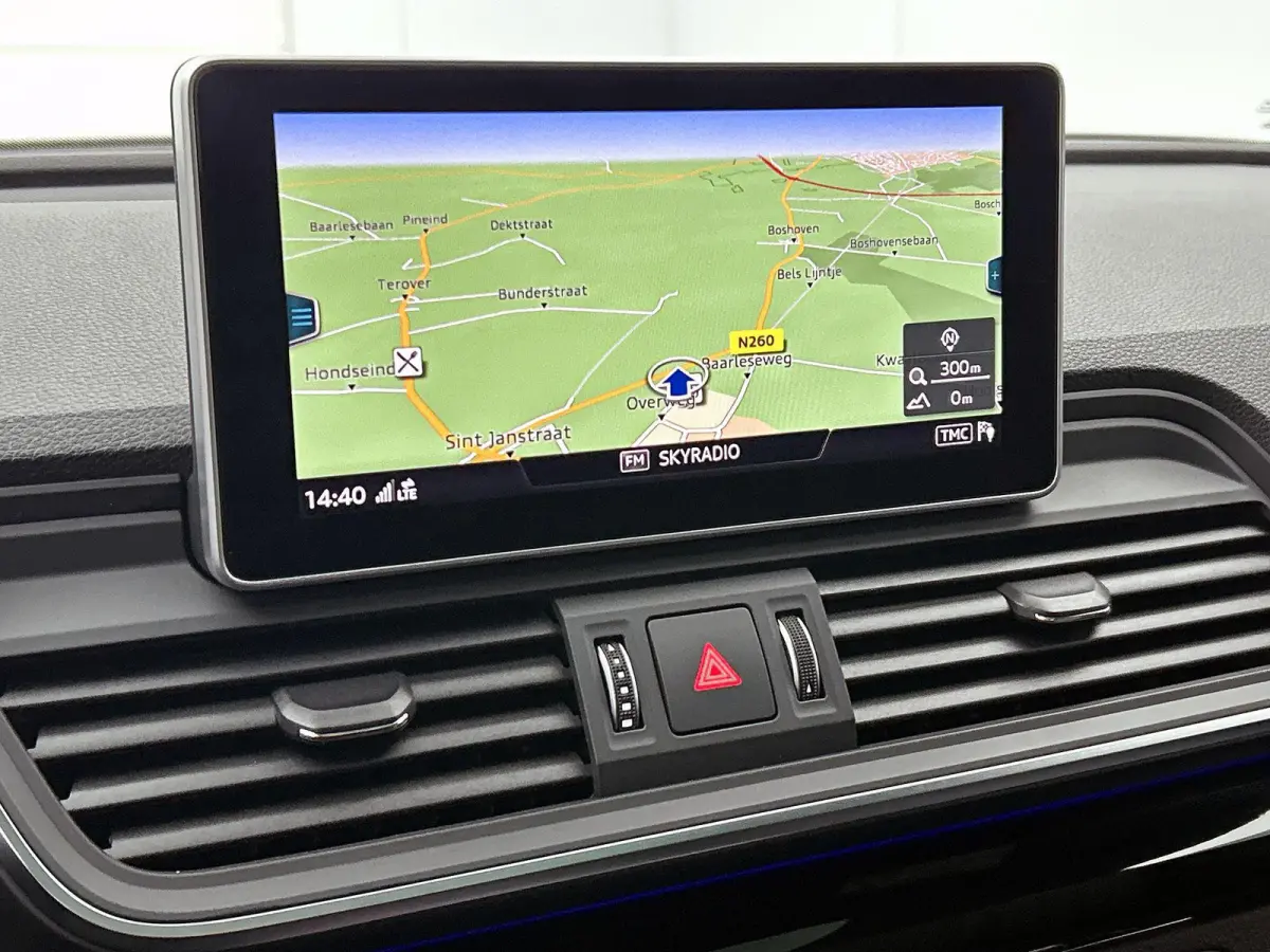 SQ5 3.0 TFSI quattro Pro Line Plus 354 PK | Panoramadak | Bang & Olufsen Sound System | Trekhaak | Dodehoekdetectie | Camera | Stoelverwarming | Optiekpakket zwart |