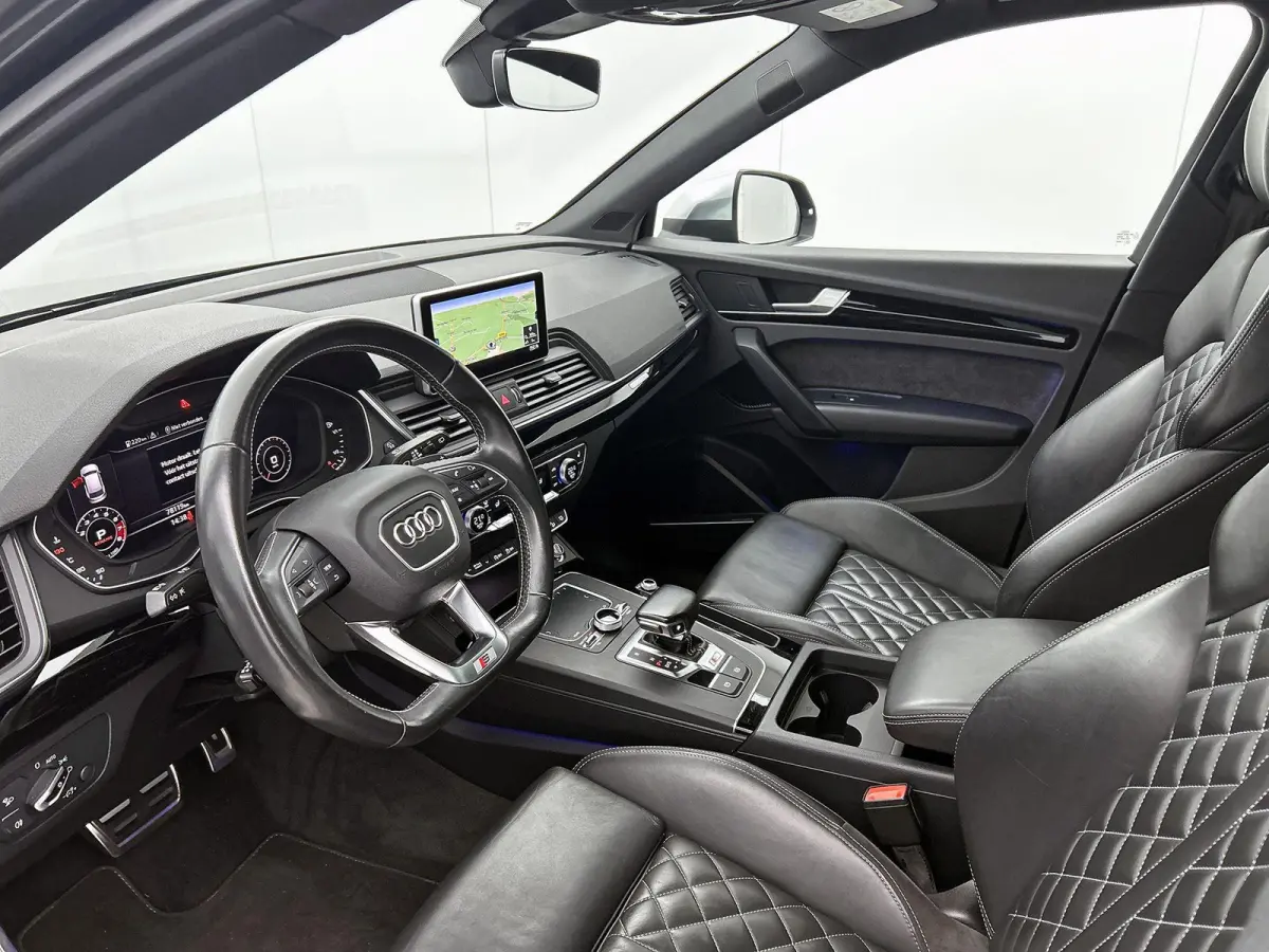 SQ5 3.0 TFSI quattro Pro Line Plus 354 PK | Panoramadak | Bang & Olufsen Sound System | Trekhaak | Dodehoekdetectie | Camera | Stoelverwarming | Optiekpakket zwart |