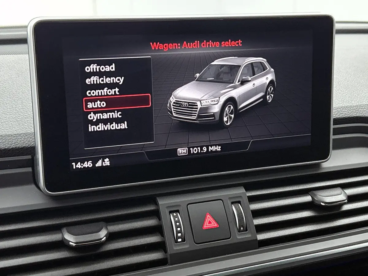 SQ5 3.0 TFSI quattro Pro Line Plus 354 PK | Panoramadak | Bang & Olufsen Sound System | Trekhaak | Dodehoekdetectie | Camera | Stoelverwarming | Optiekpakket zwart |