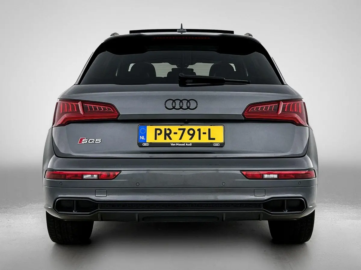 SQ5 3.0 TFSI quattro Pro Line Plus 354 PK | Panoramadak | Bang & Olufsen Sound System | Trekhaak | Dodehoekdetectie | Camera | Stoelverwarming | Optiekpakket zwart |