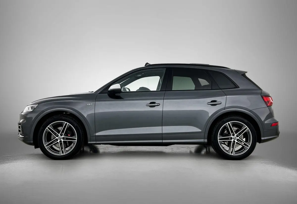 SQ5 3.0 TFSI quattro Pro Line Plus 354 PK | Panoramadak | Bang & Olufsen Sound System | Trekhaak | Dodehoekdetectie | Camera | Stoelverwarming | Optiekpakket zwart |