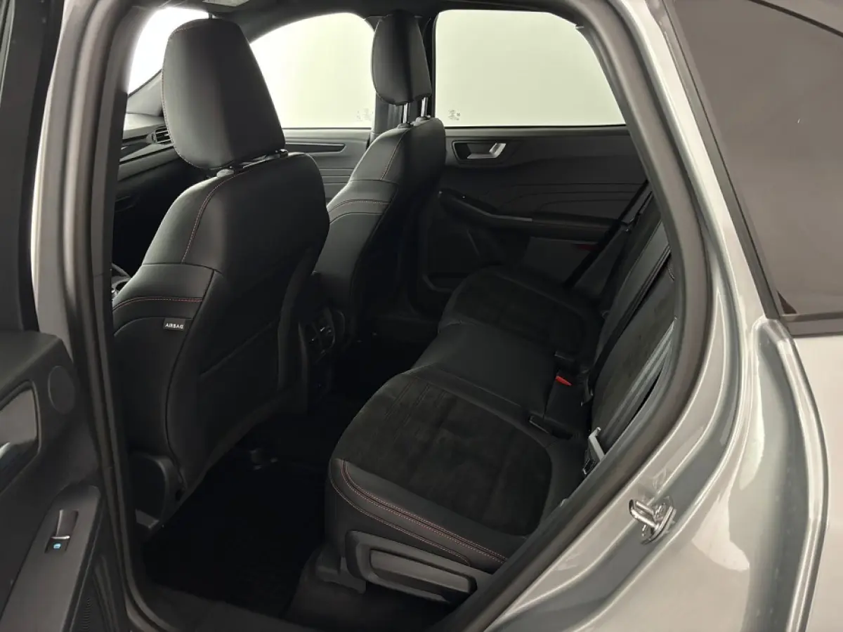 2.5 PHEV ST-Line X Black Pack | B&O | 20 Inch | Half LEDER | EL. Stoel