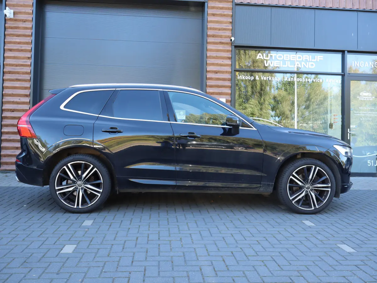2.0 T5 AWD R-Design NIEUWSTAAT I 2de eig. I R-Design I Winterpakket I Blis I 21" I Leer I Camera I Pano I Carplay I Navi I
