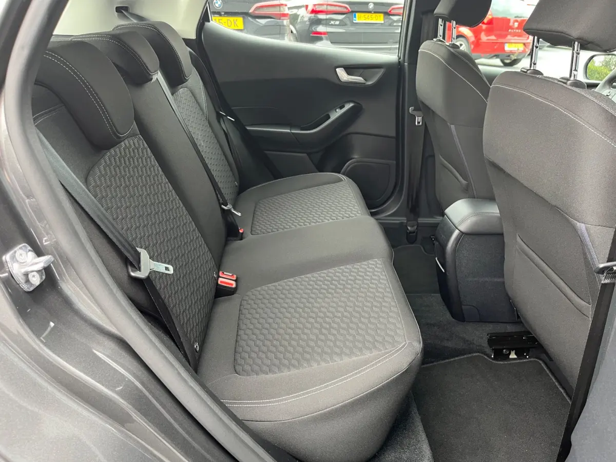 1.0 EcoBoost Hybrid Titanium NL.Auto/Carplay/Climatronic/Full Led/1Ste Eigenaar/Dealer onderhouden