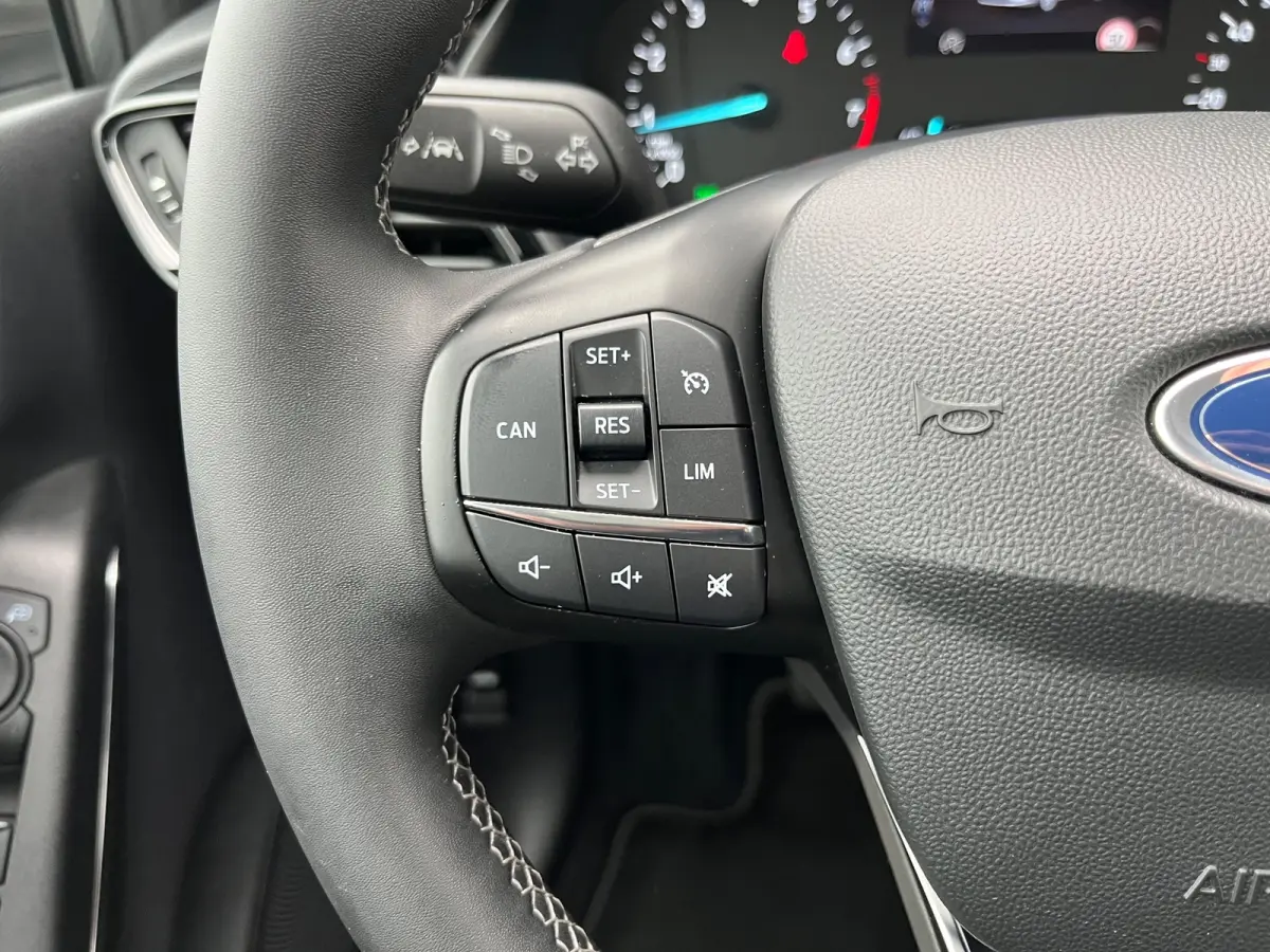 1.0 EcoBoost Hybrid Titanium NL.Auto/Carplay/Climatronic/Full Led/1Ste Eigenaar/Dealer onderhouden