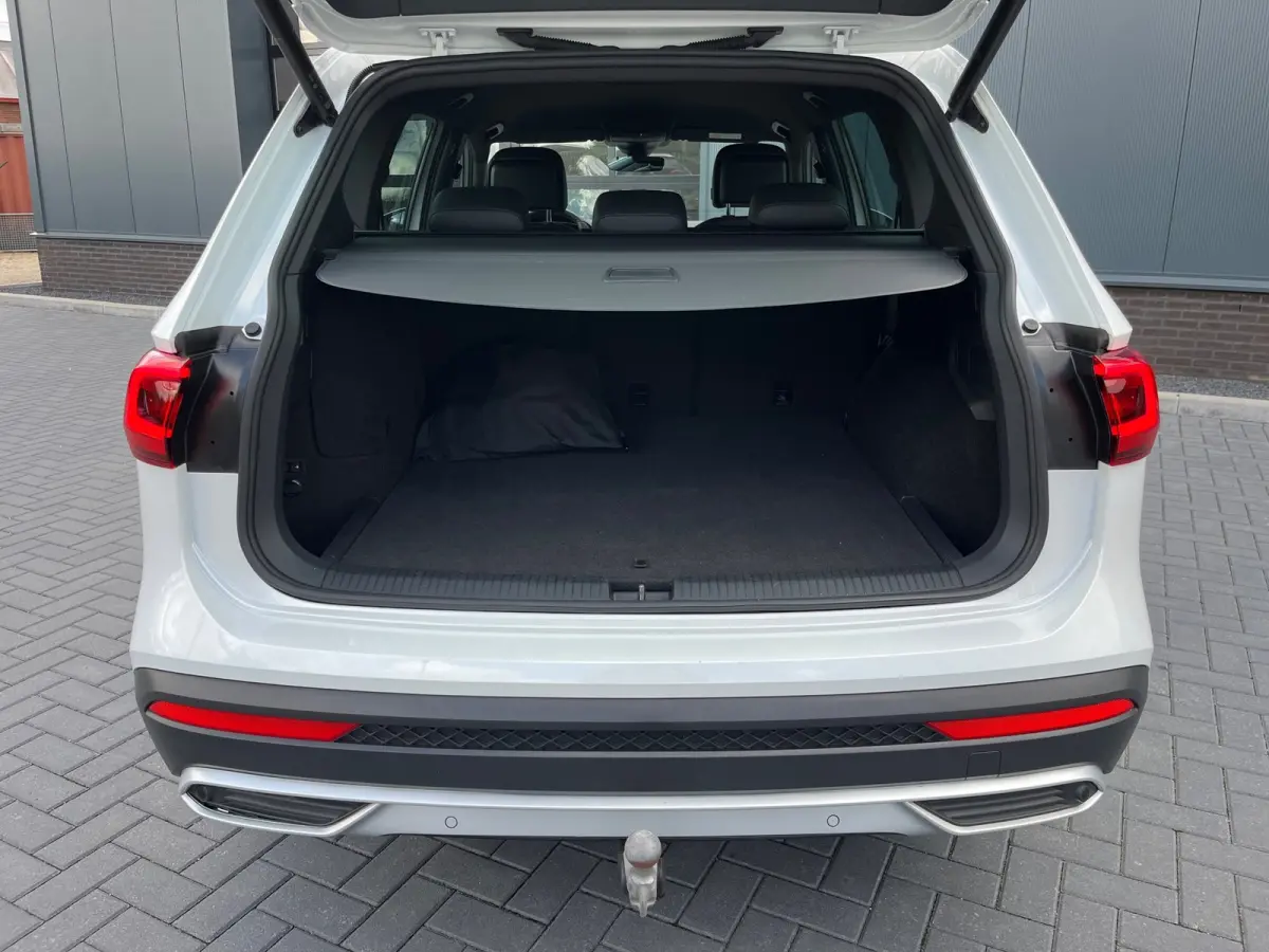 1.4 TSI e-Hybrid PHEV Xperience Business Intense NL.Auto/SOH96%/Trekhaak/Leder/Full Led/Elc.Klep/1Ste Eigenaar