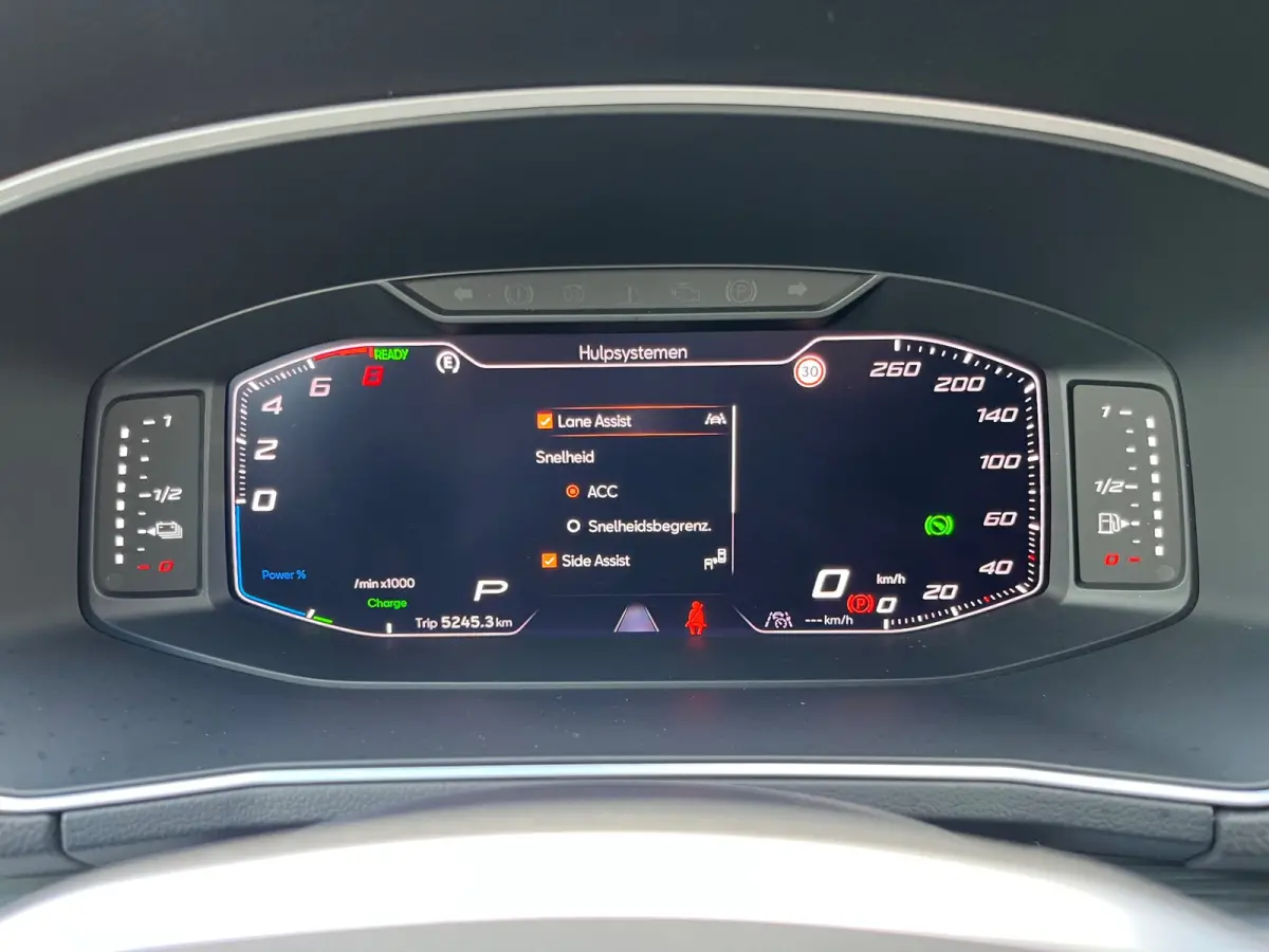 1.4 TSI e-Hybrid PHEV Xperience Business Intense NL.Auto/SOH96%/Trekhaak/Leder/Full Led/Elc.Klep/1Ste Eigenaar