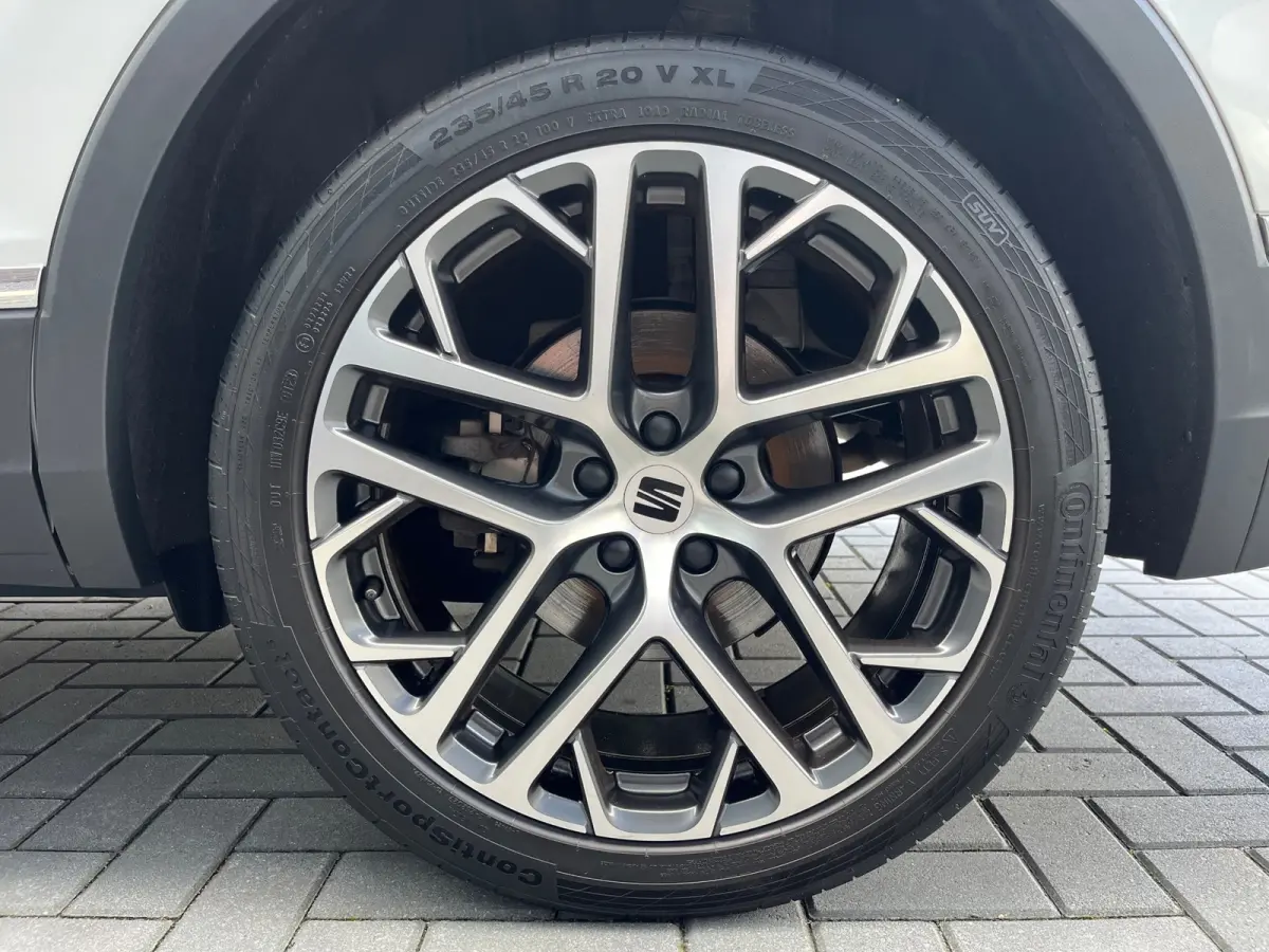 1.4 TSI e-Hybrid PHEV Xperience Business Intense NL.Auto/SOH96%/Trekhaak/Leder/Full Led/Elc.Klep/1Ste Eigenaar