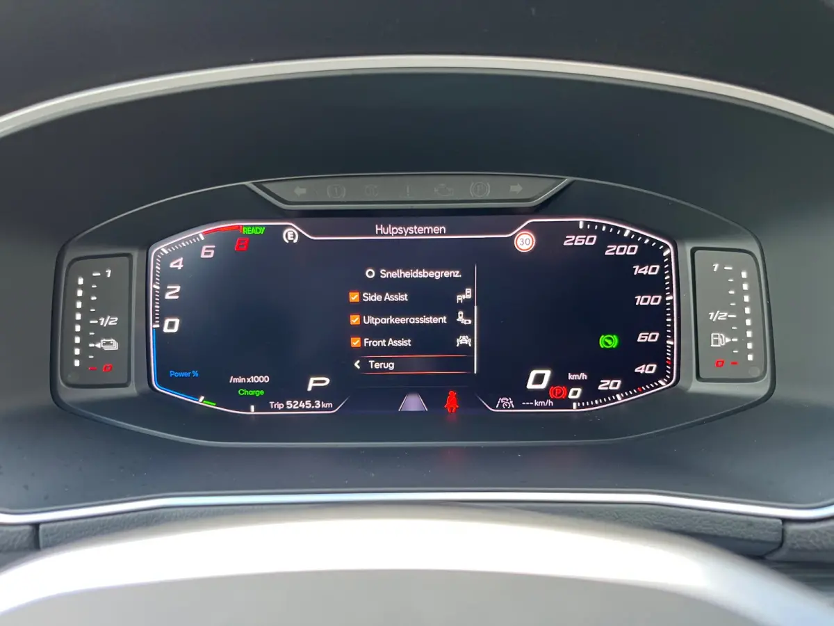 1.4 TSI e-Hybrid PHEV Xperience Business Intense NL.Auto/SOH96%/Trekhaak/Leder/Full Led/Elc.Klep/1Ste Eigenaar