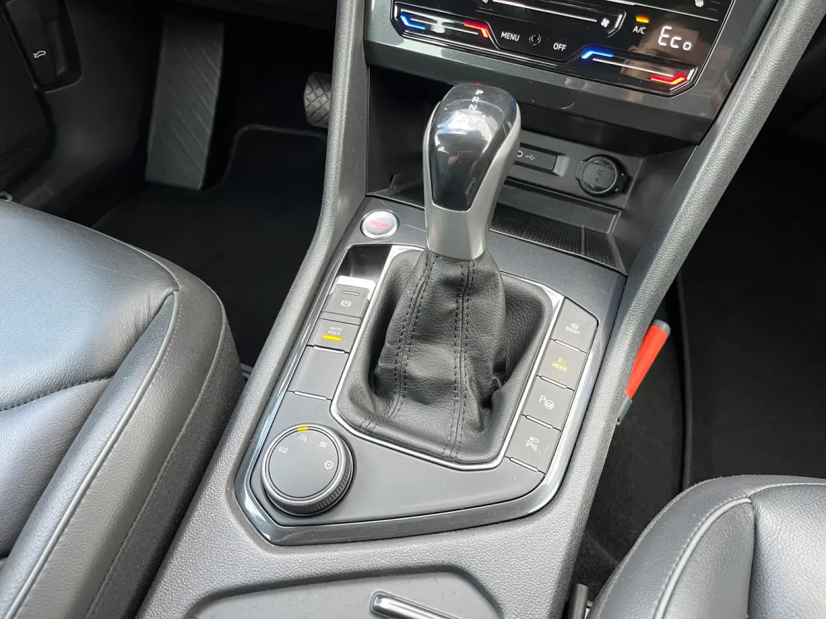 1.4 TSI e-Hybrid PHEV Xperience Business Intense NL.Auto/SOH96%/Trekhaak/Leder/Full Led/Elc.Klep/1Ste Eigenaar