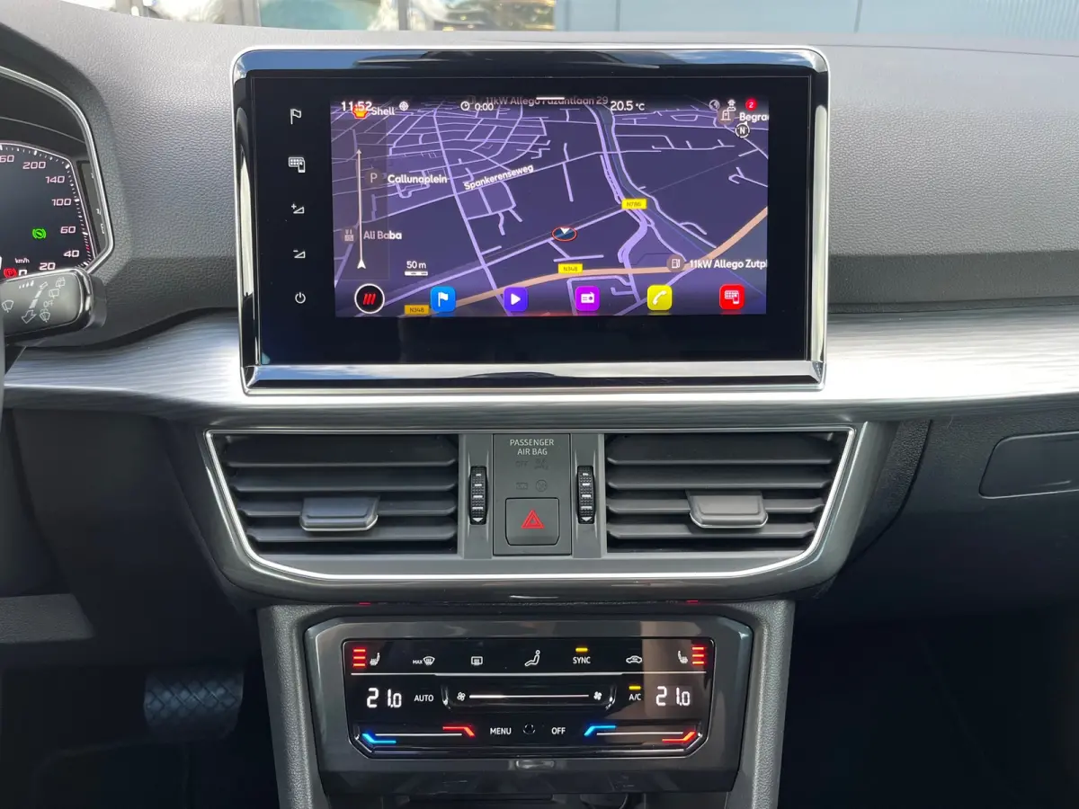 1.4 TSI e-Hybrid PHEV Xperience Business Intense NL.Auto/SOH96%/Trekhaak/Leder/Full Led/Elc.Klep/1Ste Eigenaar