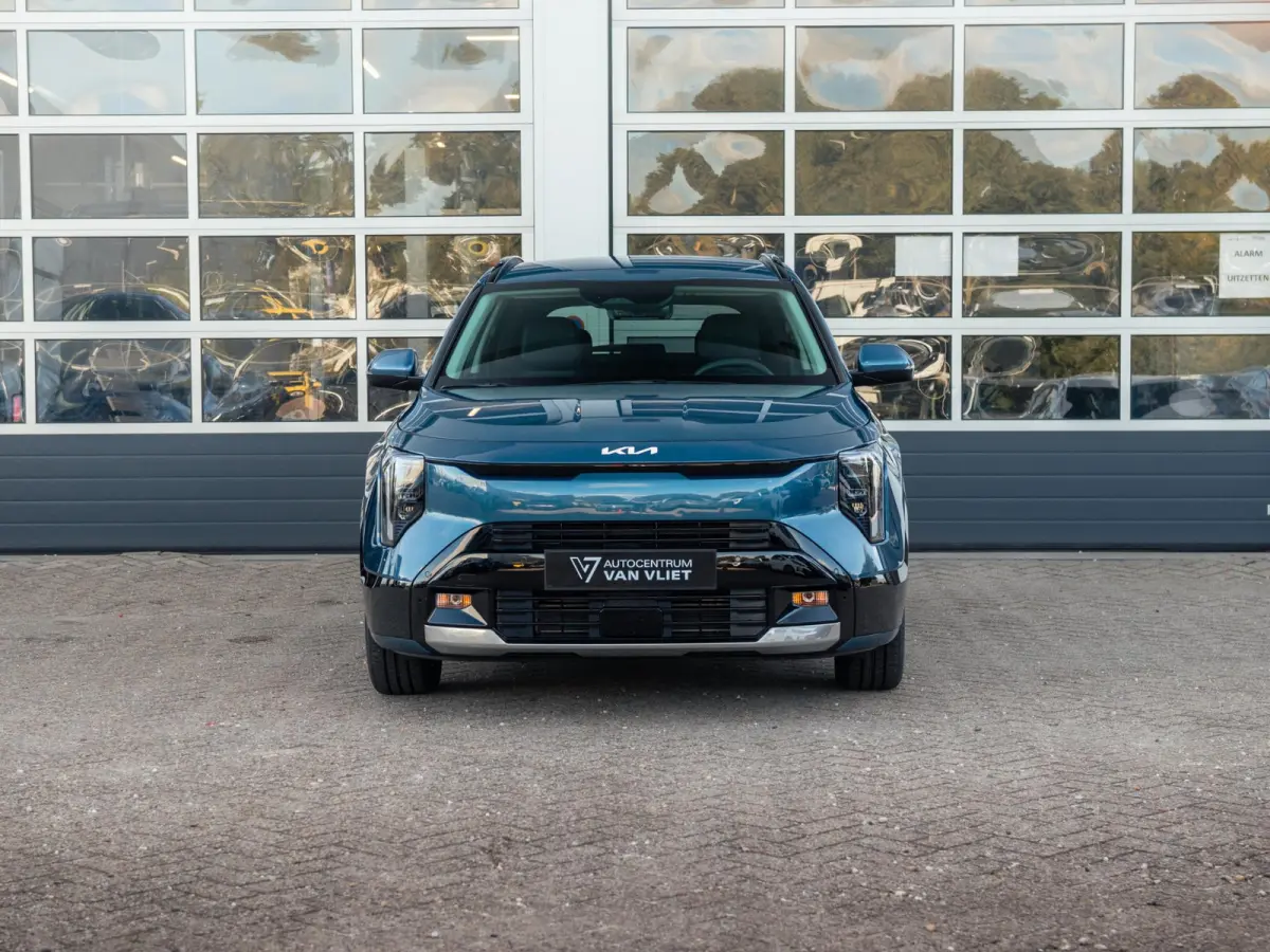 1.6 GDi Hybrid DynamicLine | Actieprijs* | Snel leverbaar | Nieuw model | Navi. | Clima. | Adapt. Crusie. | Dodehoekassistentie | Panodak | Stoel&Stuur Verwarming | Parkeersensoren