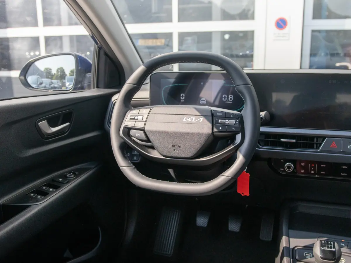 1.0 T-GDi MHEV DynamicLine | Actieprijs* | Navi. | Clima. | Parkeersensoren | Airco | Dakrails | Stoel&Stuur Verwarming