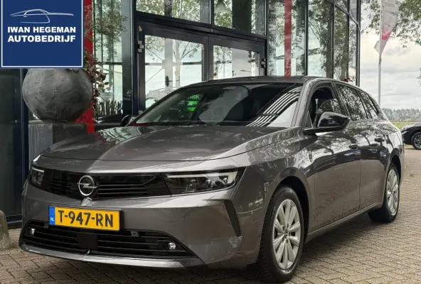 1.2 Business Edition 130PK | Afn. Trekhaak |ECC | PDC voor achter + Camera | Navigatie | LM Velgen |