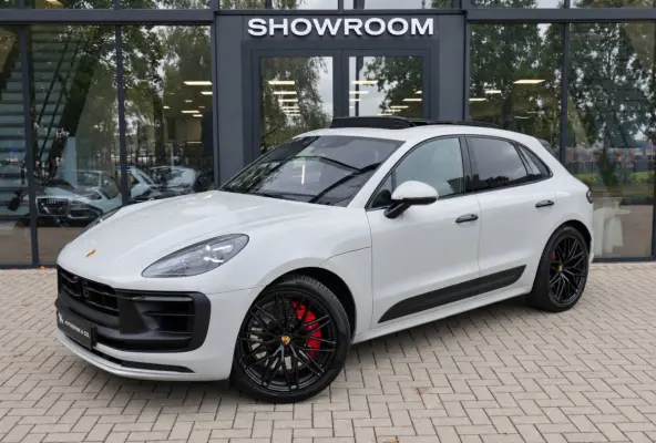 2.9 GTS PANO SPORT CHRONO BOSE