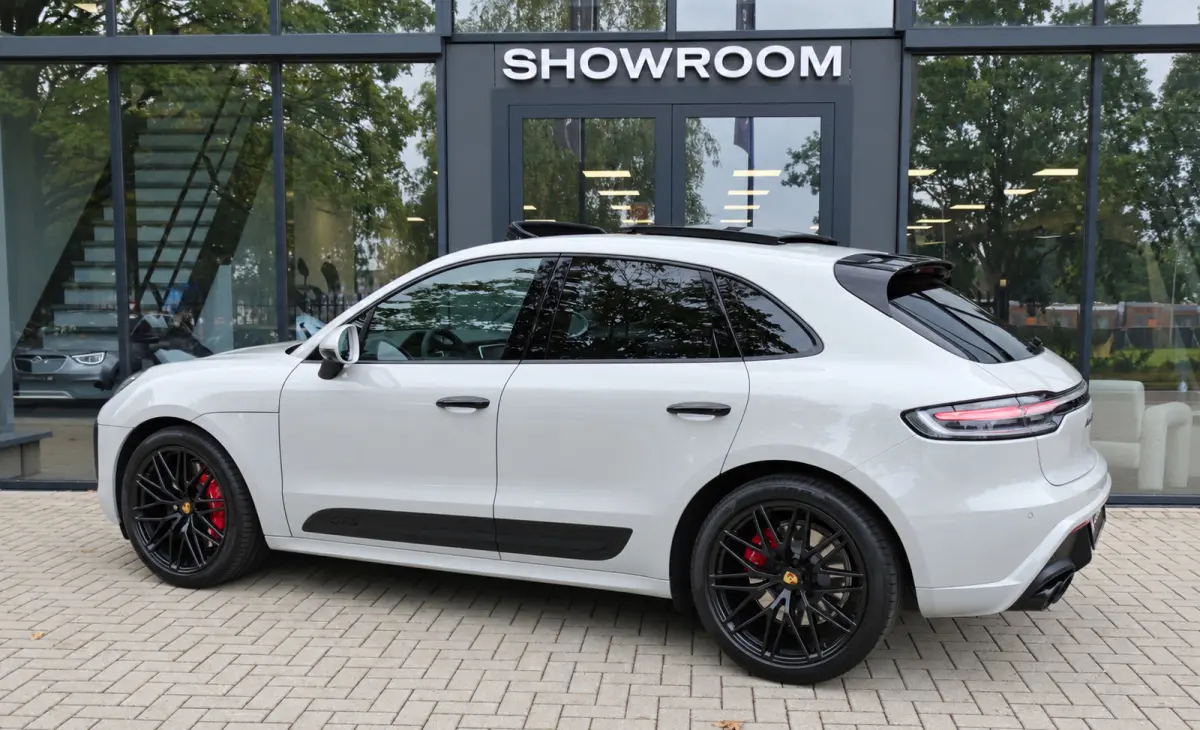 2.9 GTS PANO SPORT CHRONO BOSE