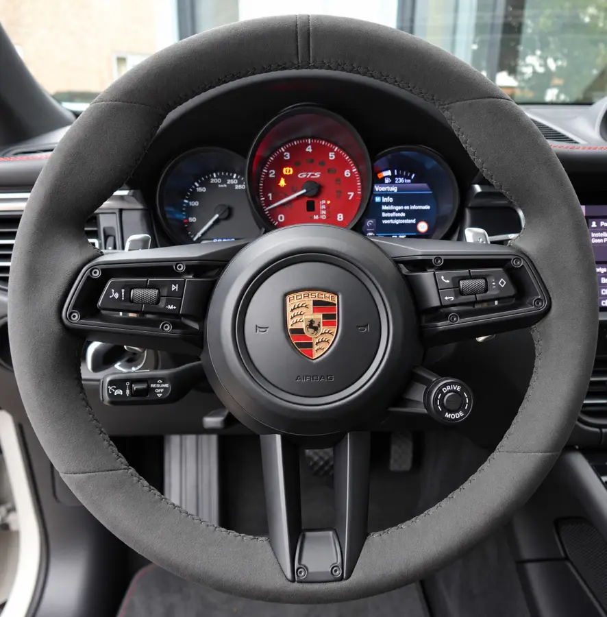 2.9 GTS PANO SPORT CHRONO BOSE
