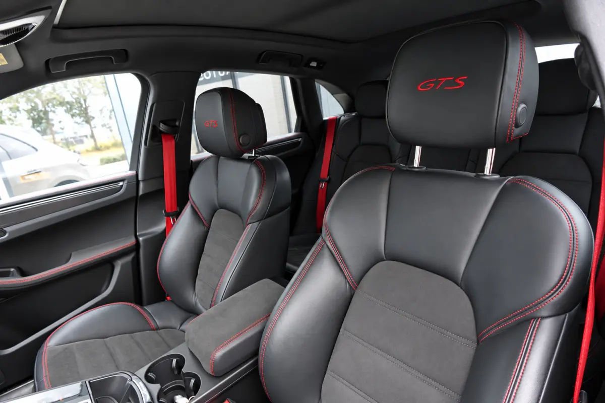 2.9 GTS PANO SPORT CHRONO BOSE