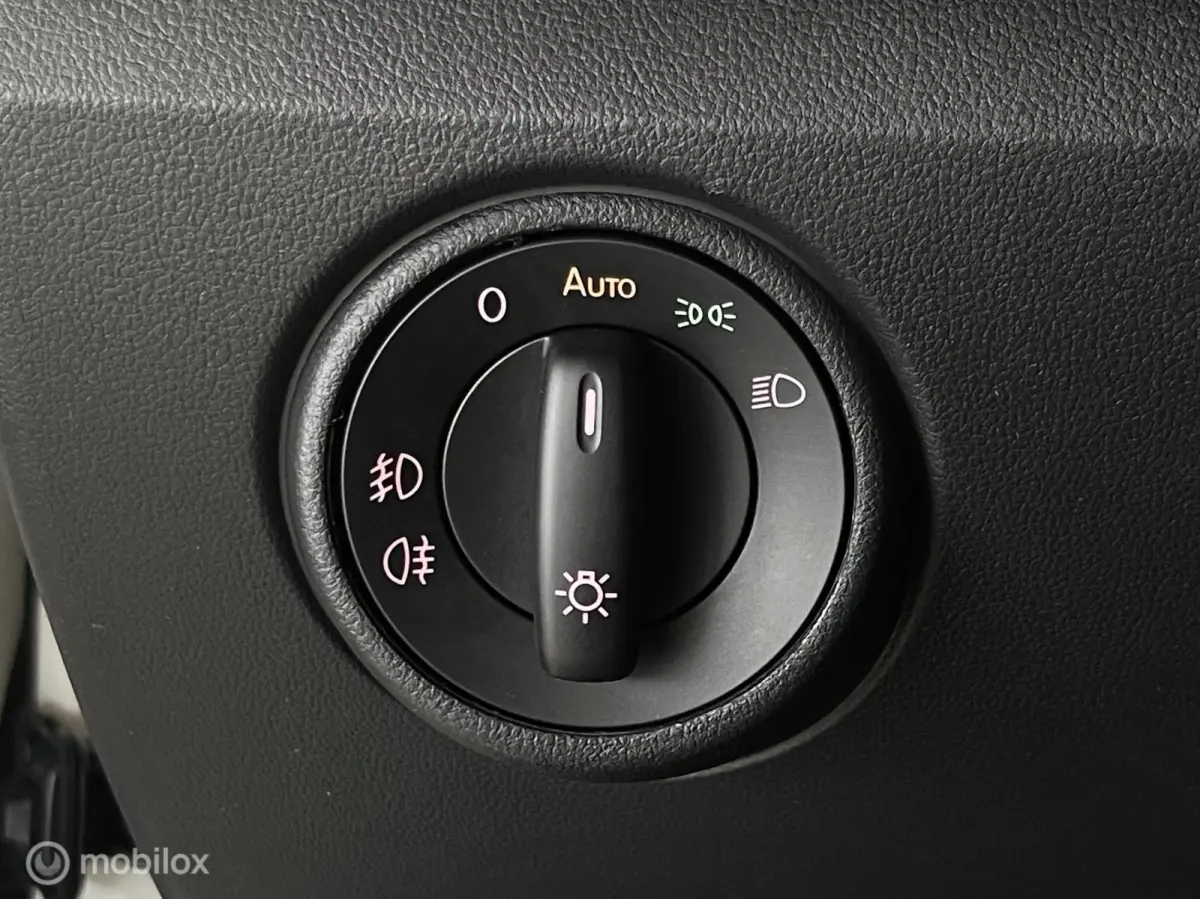 Up! Move | Camera | Stoelverwarming | Cruise |LM Velgen | 77.000 KM