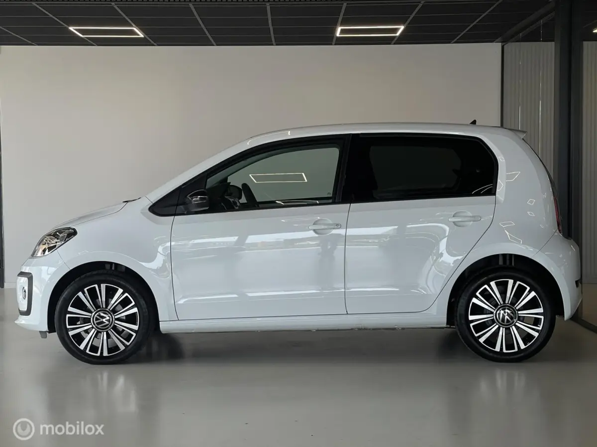 Up! Move | Camera | Stoelverwarming | Cruise |LM Velgen | 77.000 KM
