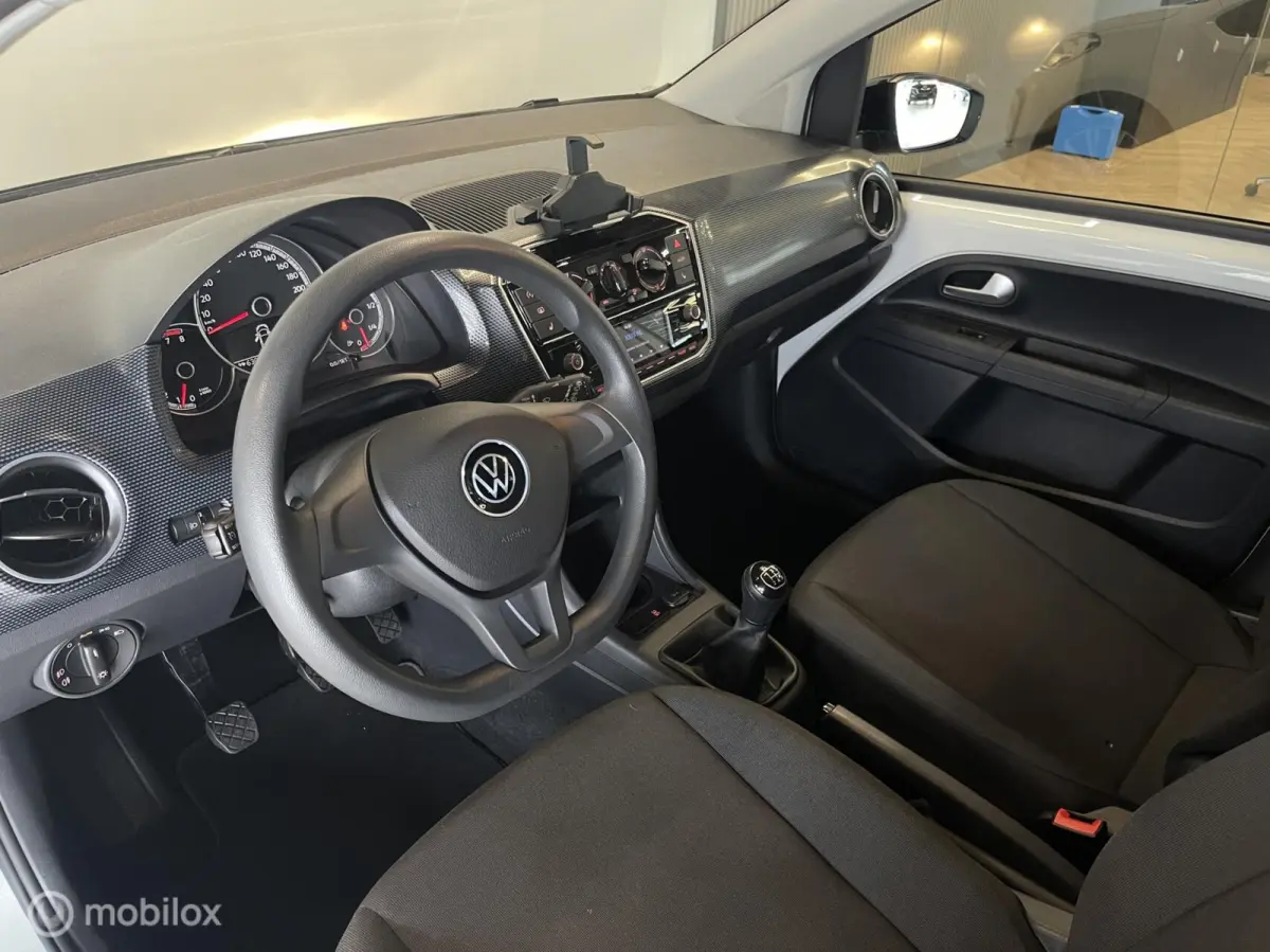 Up! Move | Camera | Stoelverwarming | Cruise |LM Velgen | 77.000 KM