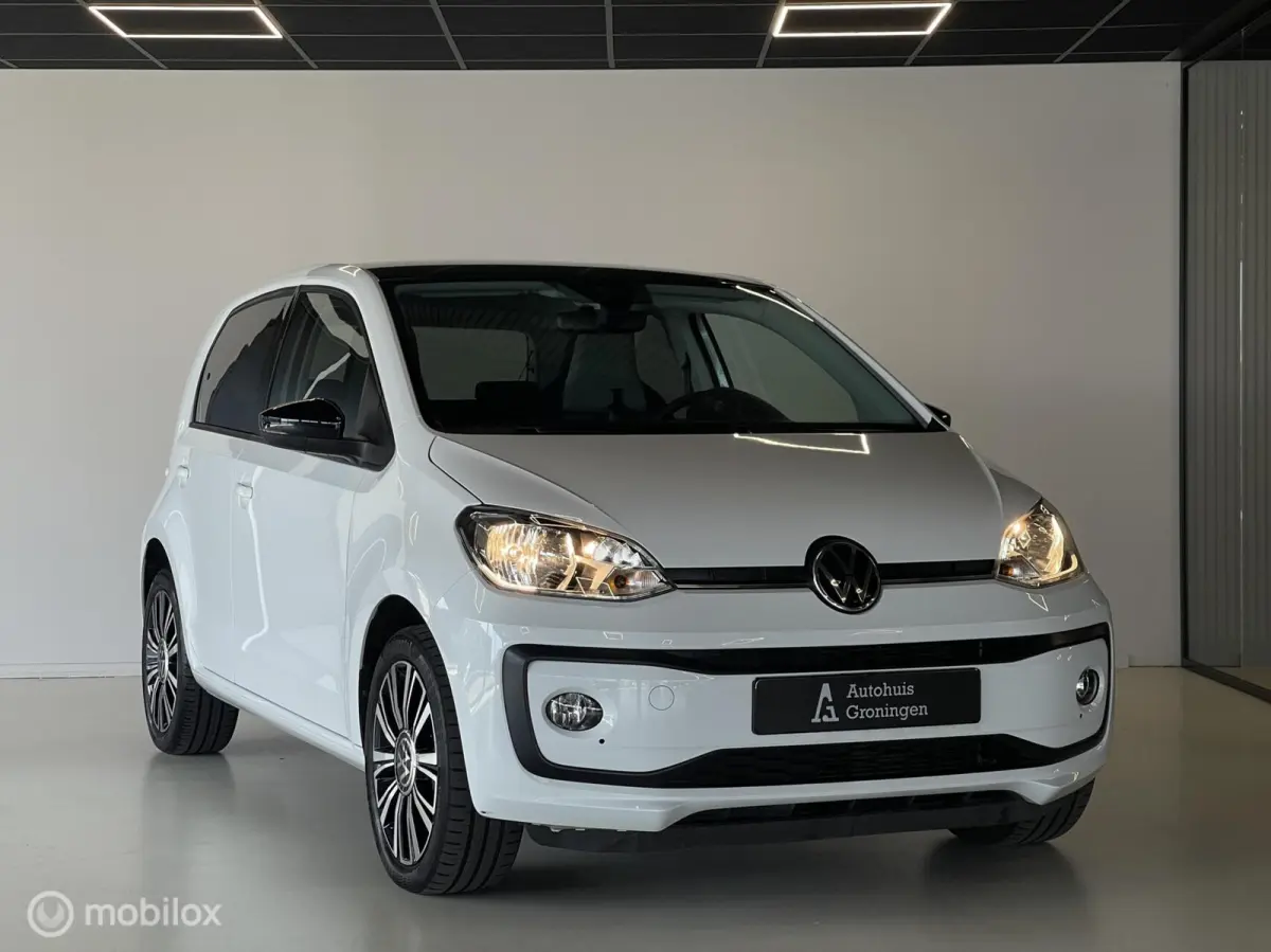 Up! Move | Camera | Stoelverwarming | Cruise |LM Velgen | 77.000 KM