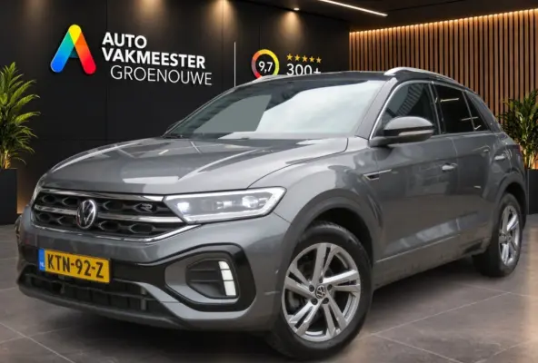 1.5 TSI 150pk DSG-aut. R-LINE / Trekhaak afn. / IQ Light / Camera / Stoelverw./ FABRIEKS garantie