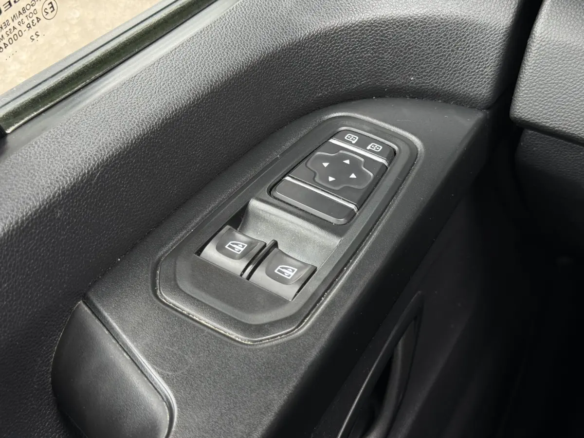 2.0 dCi 130 T30 L2H1 Work Edition | NL-auto | 1e Eig | LED | Navi | PDC | Cruisec.