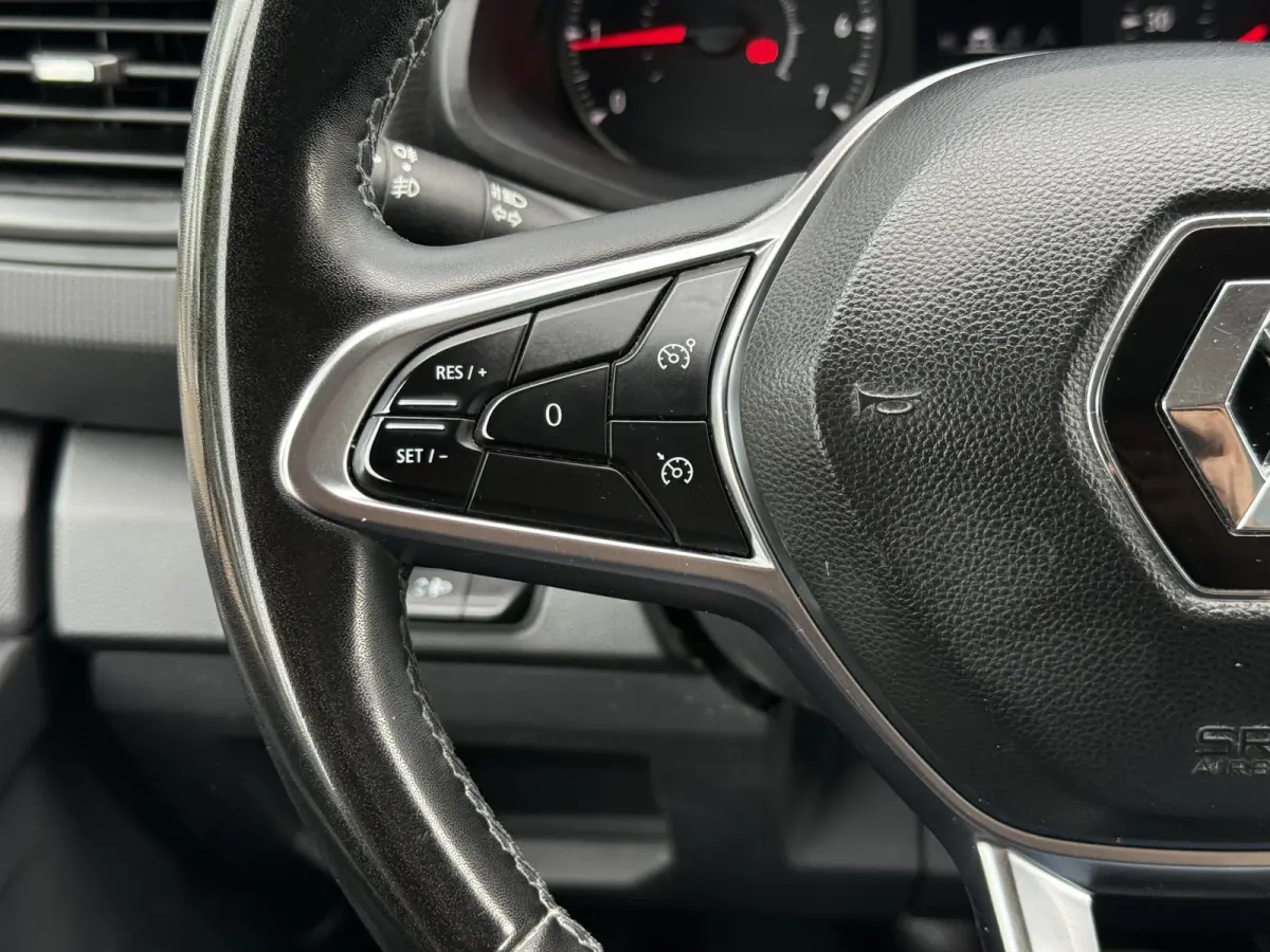 2.0 dCi 130 T30 L2H1 Work Edition | NL-auto | 1e Eig | LED | Navi | PDC | Cruisec.