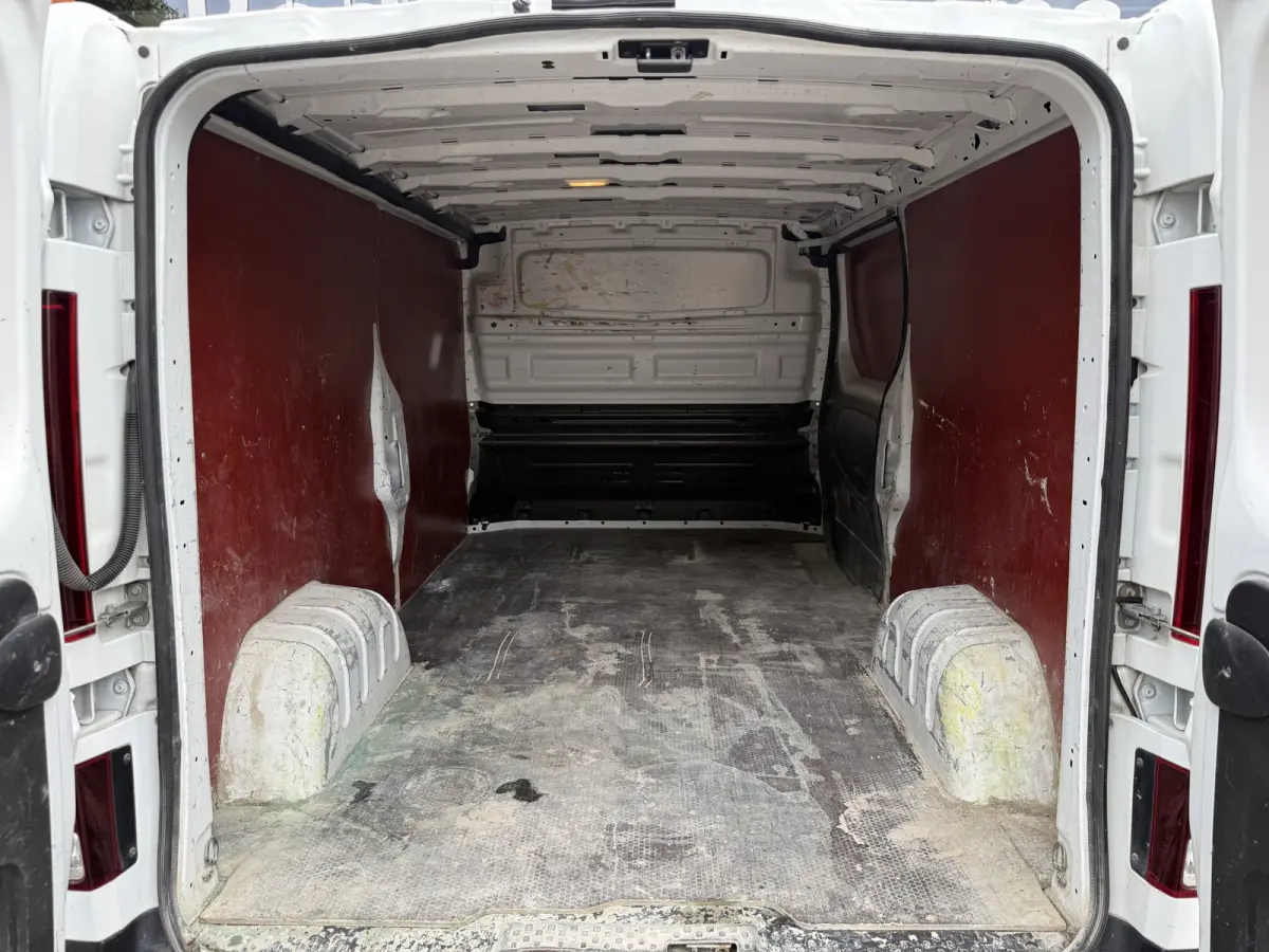 2.0 dCi 130 T30 L2H1 Work Edition | NL-auto | 1e Eig | LED | Navi | PDC | Cruisec.