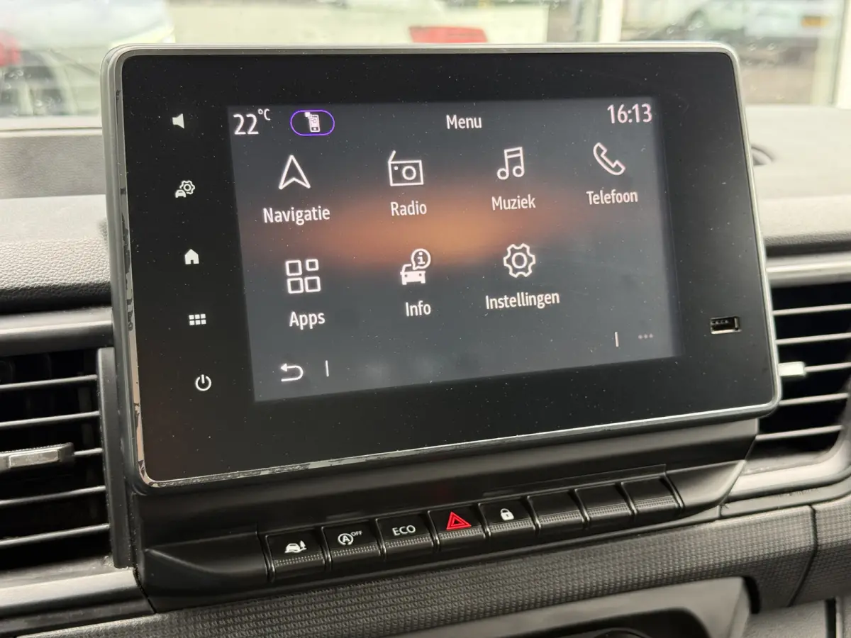 2.0 dCi 130 T30 L2H1 Work Edition | NL-auto | 1e Eig | LED | Navi | PDC | Cruisec.