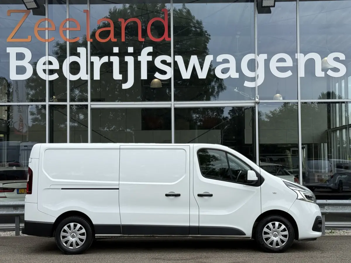 2.0 dCi 120 T29 L2H1 Work Edition | NL-auto | 1e Eig | LED | Navi | PDC | Cruisec.