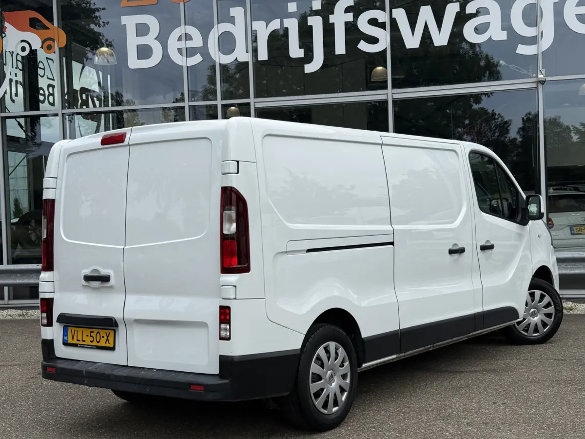 2.0 dCi 120 T29 L2H1 Work Edition | NL-auto | 1e Eig | LED | Navi | PDC | Cruisec.