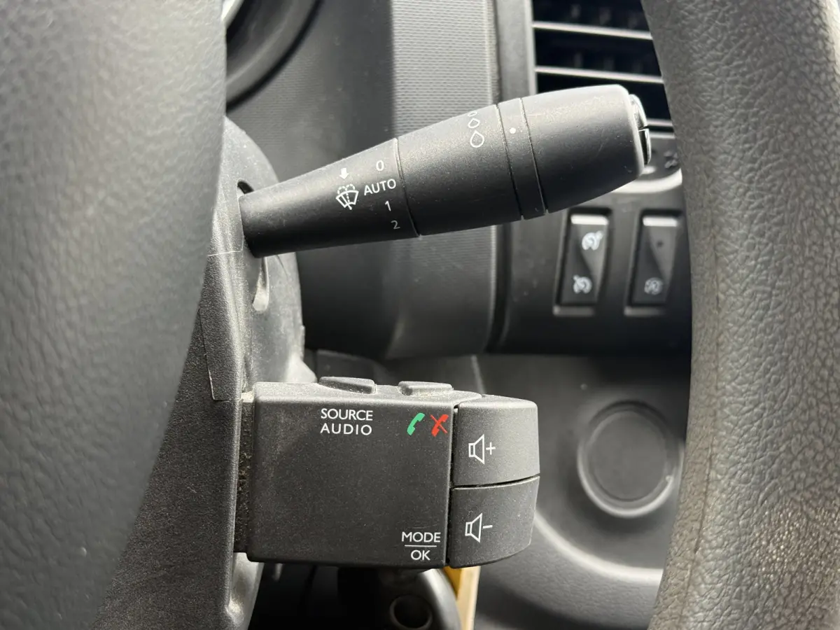 2.0 dCi 120 T29 L2H1 Work Edition | NL-auto | 1e Eig | LED | Navi | PDC | Cruisec.