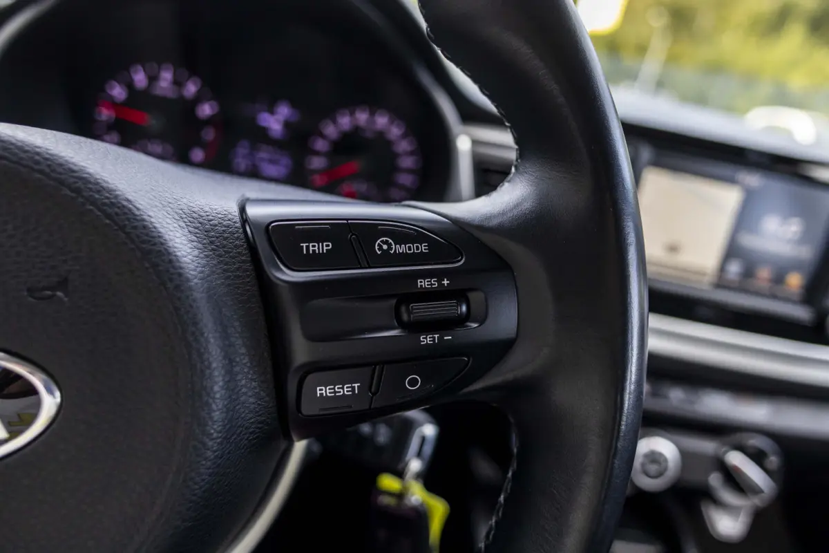 1.0 TGDI ComfortPlusLine Navigator | Navigatie | Camera | Zeer nette Auto |