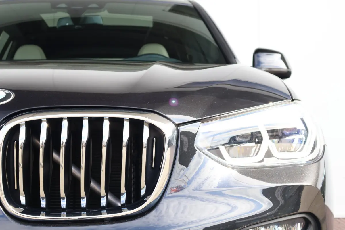 xDrive30e High Executive | Panorama Dak | Stuur & Stoelverwarming Voor en Achter | Parking Assistant Plus | Driving Assistant Plus | Harman Kardon | Elektr. Stoelen |