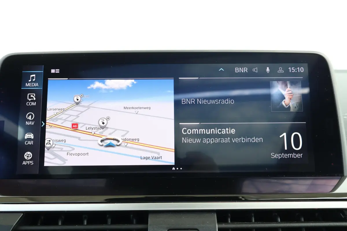 xDrive30e High Executive | Panorama Dak | Stuur & Stoelverwarming Voor en Achter | Parking Assistant Plus | Driving Assistant Plus | Harman Kardon | Elektr. Stoelen |