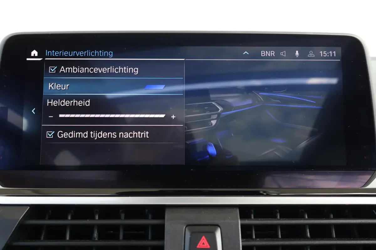 xDrive30e High Executive | Panorama Dak | Stuur & Stoelverwarming Voor en Achter | Parking Assistant Plus | Driving Assistant Plus | Harman Kardon | Elektr. Stoelen |