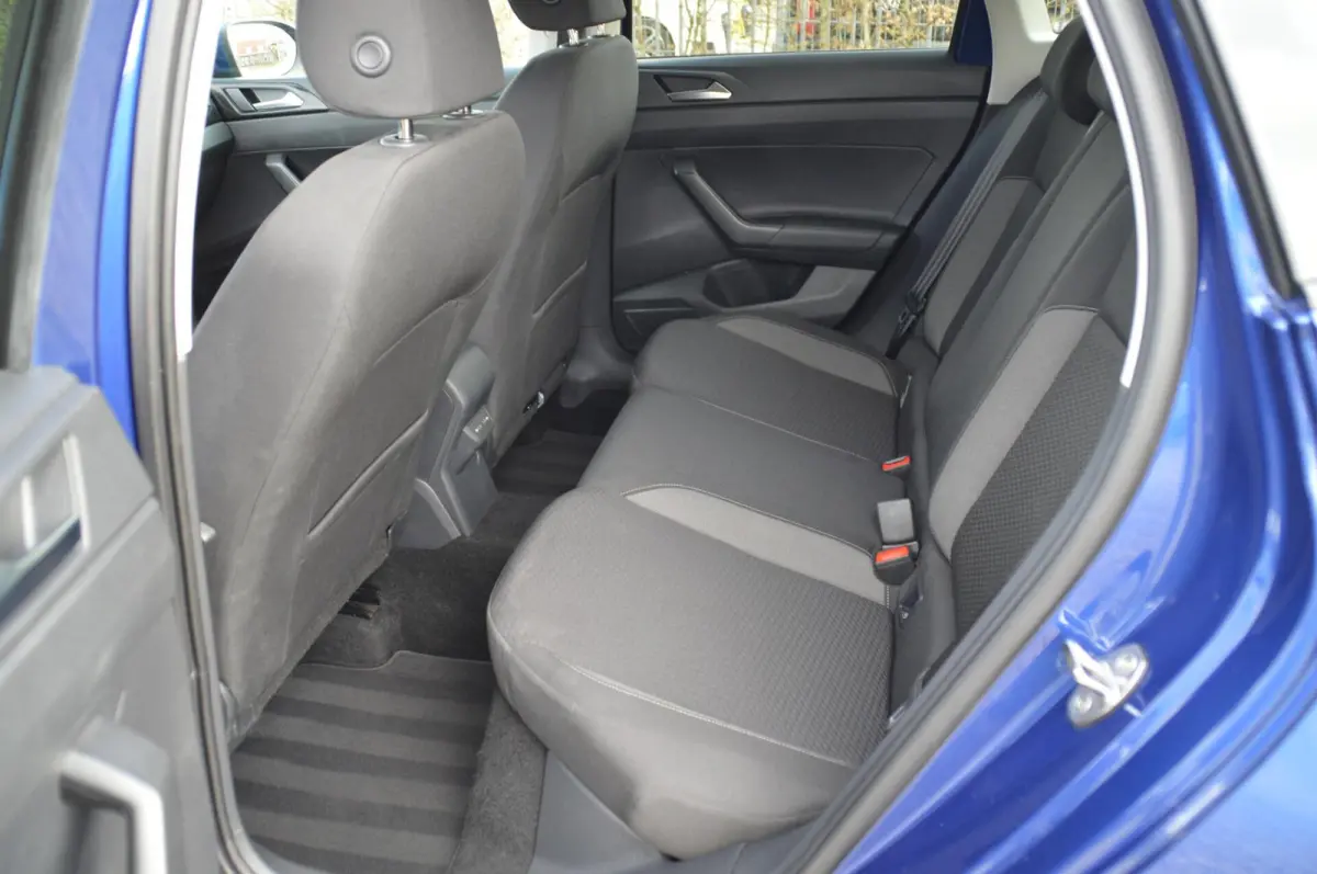1.0 TSI Life Business 95 pk