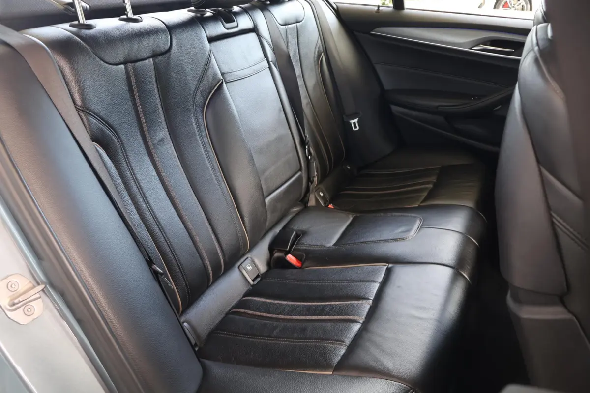 540i High Executive | M Sport | Voorstoelen Verwarmd | Comfortstoelen | BOVAG