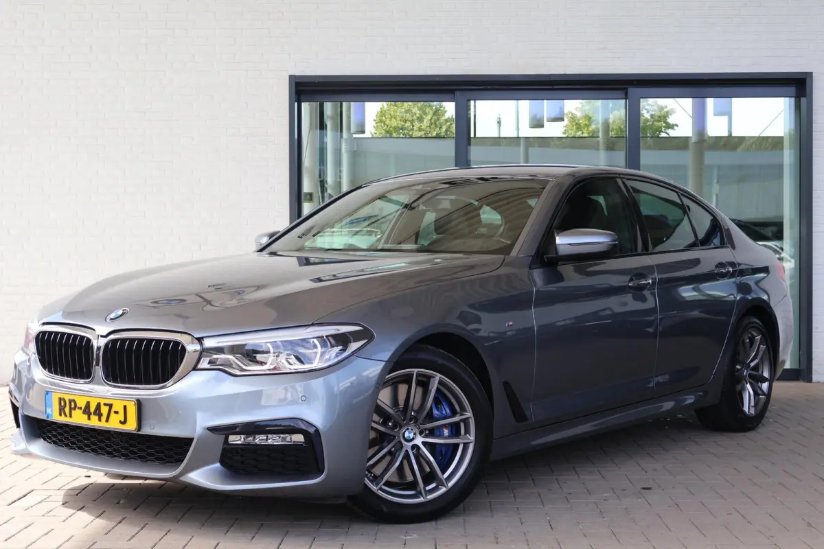 540i High Executive | M Sport | Voorstoelen Verwarmd | Comfortstoelen | BOVAG