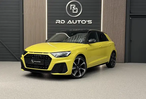 30 TFSI S Line edition one Carplay Navi Led Stoelverwarming